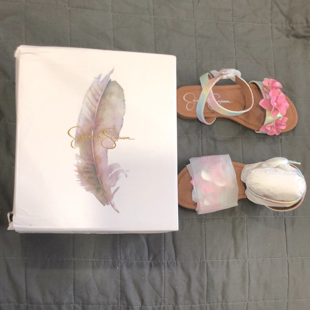Jessica Simpson girl toddler flower sandals